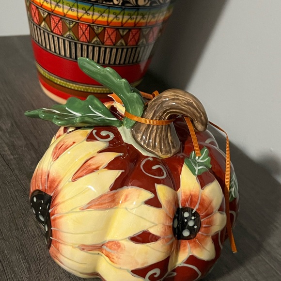 Autumn Harvest Sunflower Ceramic Pumpkin - Picture 2 of 5